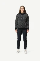 Devold Nordsjo Wool Sweater, kolor: Navy - prezentacja na modelce - przód