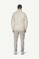 Devold Nansen Wool High Neck, kolor: Grey Melange - prezentacja na modelu - tył