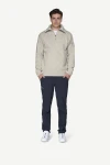 Devold Nansen Wool Zip Neck, kolor: Grey Melange - prezentacja na modelu z rozpiętym zamkiem