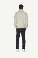 Devold Nansen Wool Zip Neck, kolor: Grey Melange - prezentacja na modelu - tył