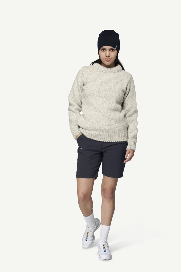 Devold Nansen Wool Sweater, kolor: Grey Melange - prezentacja na modelce - przód