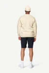 Devold Nansen Legacy Sweater, kolor: Raw White - prezentacja na modelu - tył