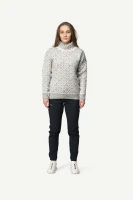 Devold Svalbard Wool High Neck, kolor: Offwhite/Grey - prezentacja na modelce - przód