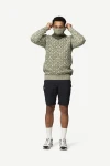 Devold Svalbard Wool High Neck, kolor: Offwhite/Grey - prezentacja na modelu - przód