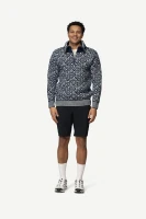 Devold Svalbard Wool Zip Neck, kolor: Night/Offwhite - prezentacja na modelu - przód