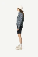 Devold Svalbard Wool Zip Neck, kolor: Night/Offwhite - prezentacja na modelce - bok