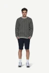 Devold Islender Refined Sweater, kolor: Ink/Offwhite - prezentacja na modelu - przód