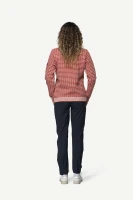 Devold Islender Refined Sweater, kolor: Marsala/Offwhite - prezentacja na modelce - tył