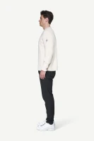 Devold Nansen Refined Sweater, kolor: Offwhite - prezentacja na modelu - bok