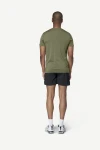 Devold Classic Summit Tee MAN, kolor: Lichen - prezentacja na modelu - tył