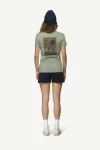 devold-premium-fisherman-tee-wmn-Fog-1.webp