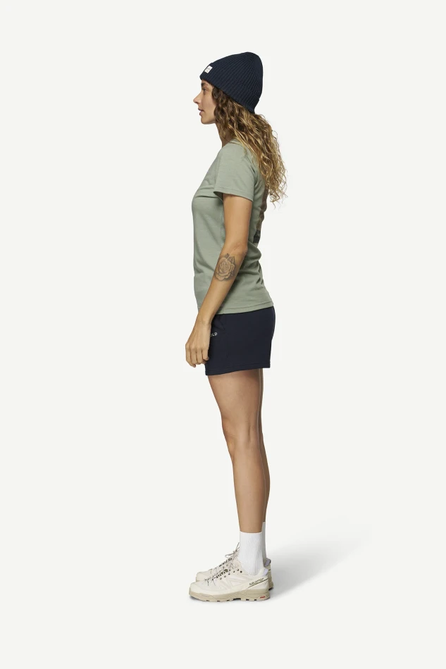 devold-premium-fisherman-tee-wmn-Fog-3.webp