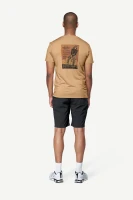 Devold Premium Fisherman Tee MAN, kolor: Oak - prezentacja na modelu - tył