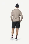 Devold Archive Rugby Shirt LS, kolor: Stone - prezentacja na modelu - tył