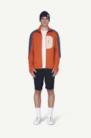 Devold Adventure Jacket MAN, kolor: Brick - prezentacja na modelu - kurtka rozpięta