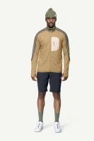 Devold Adventure Jacket MAN, kolor: Oat - prezentacja na modelu - kurtka zapięta