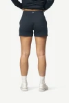 Devold Everyday Shorts WMN, kolor: Ink - prezentacja na modelce - tył