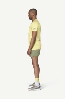 Devold Endurance Merino 130 T-Shirt MAN, kolor: Frozen - prezentacja na modelu - bok