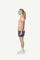 Devold Endurance Merino 130 T-Shirt WMN, kolor: Sunrise - prezentacja na modelce - bok