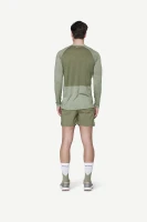 Devold Endurance Merino 130 Shirt MAN, kolor: Fog - prezentacja na modelu - tył