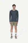 Devold Endurance Merino 130 Shirt MAN, kolor: Night - prezentacja na modelu - przód