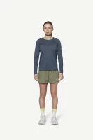 Devold Endurance Merino 130 Shirt WMN, kolor: Night - prezentacja na modelce - przód