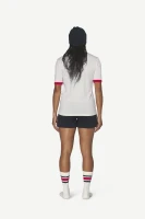 Devold Archive Ringer Tee, kolor: White/Chilli - prezentacja na modelce - tył