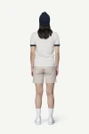 Devold Archive Ringer Tee, kolor: White/Ink - prezentacja na modelce - tył