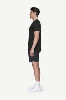 Devold Active "Devold Legacy" Tee MAN, kolor: Black - prezentacja na modelu - bok