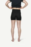 Devold Breeze Plus Merino 200 Boxer WMN, kolor: Black - prezentacja na modelce - tył