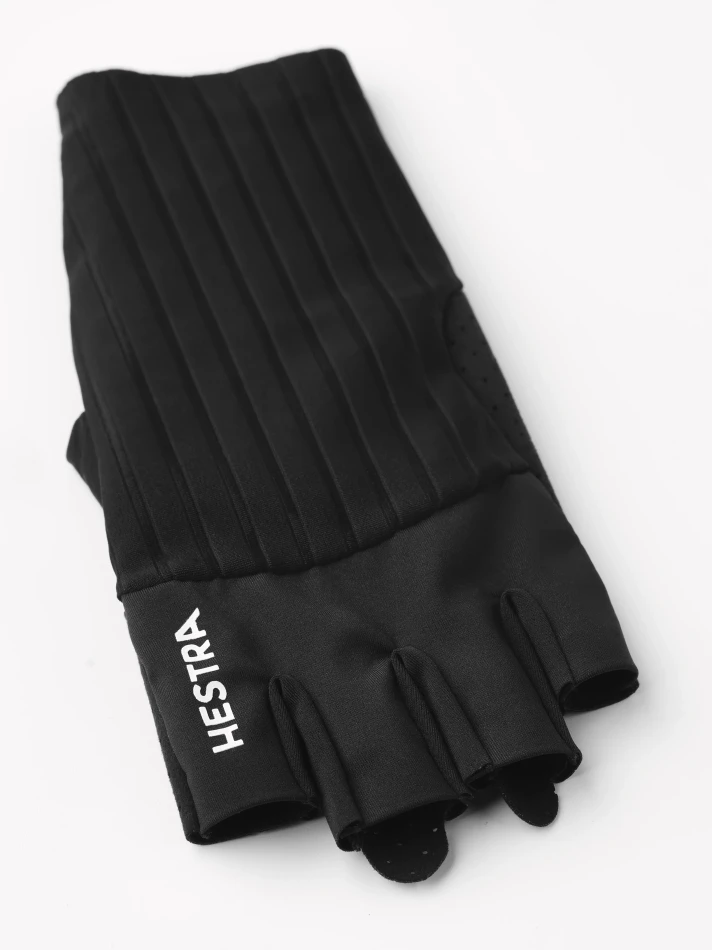 Hestra Aero Short Black Przód4