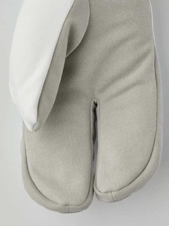 Hestra Wool Terry Windbreaker Split Mitt Offwhite Dłoń2