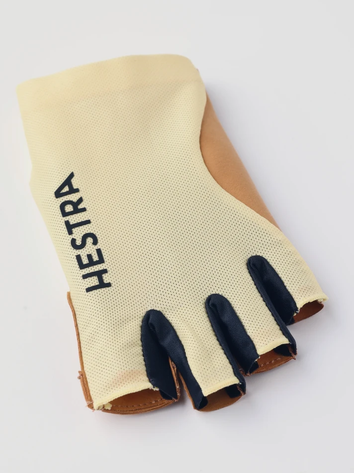 Hestra Ventair Short | Pale yellow 3