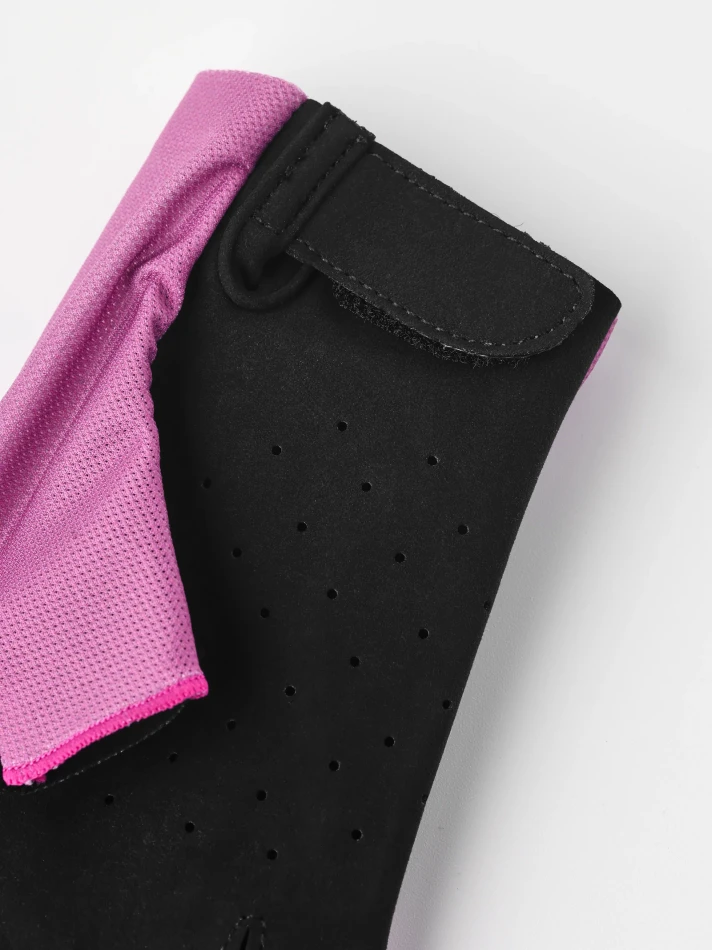 Hestra Ventair Short | Cerise 4