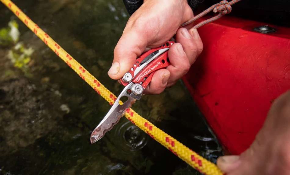 Leatherman-Skeletool-RX-kolor-red-2.webp