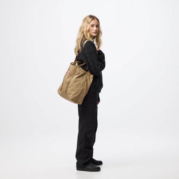 1960 Tote | 221 Clay