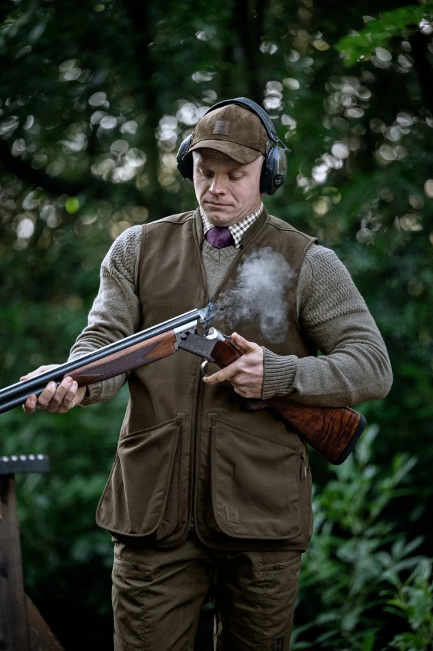 Harkila Skye Shooting Waistcoat 2