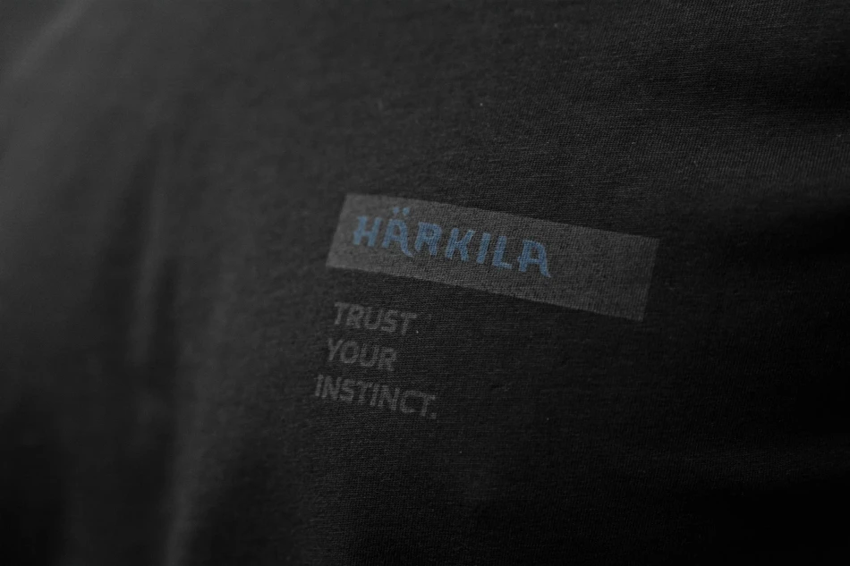 Harkila Logo Band S/S T-Shirt, kolor: Anthracite/Sea Blue