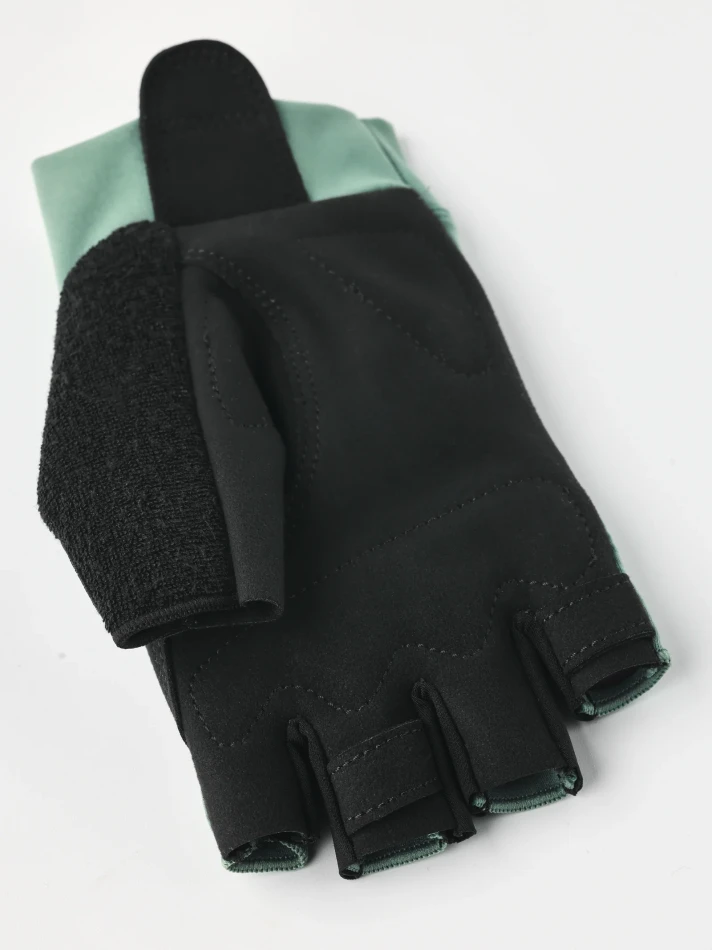 Hestra Apex Short - 857 Silver Green