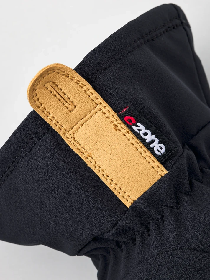 Hestra CZone Contact Pick Up - 100 Black