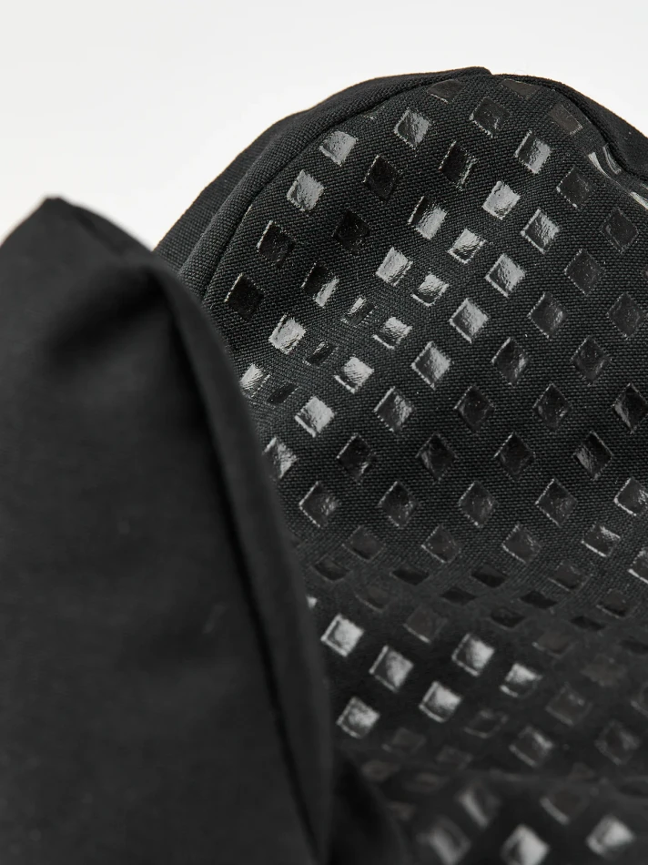 Hestra Hydra Seam Sealed - mitt | 100 Black