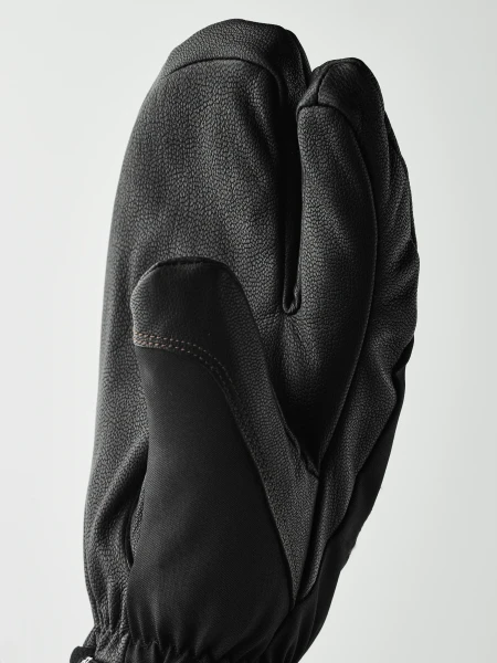 Hestra CZone Charioteer - 100 Black