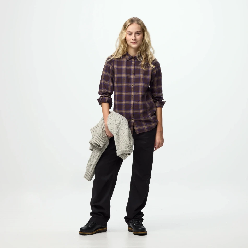 Ovik Classic Flannel Shirt W | 294-425 Black Oak/Dark Violet