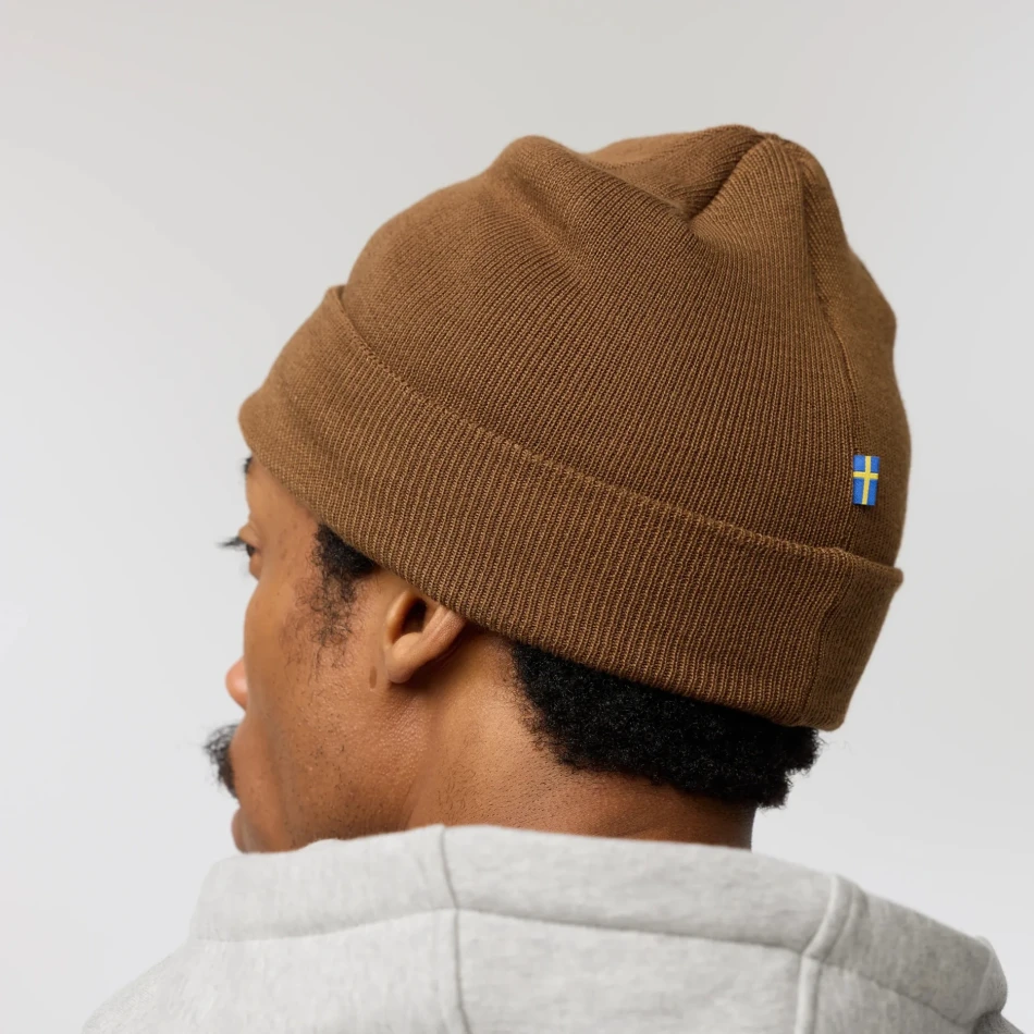 Vardag Classic Beanie: 299 - Dark Oak