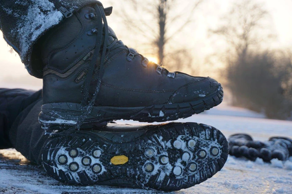 Gastein GTX Meindl, kolor:  12 - Black - prezentacja modelu teren 1
