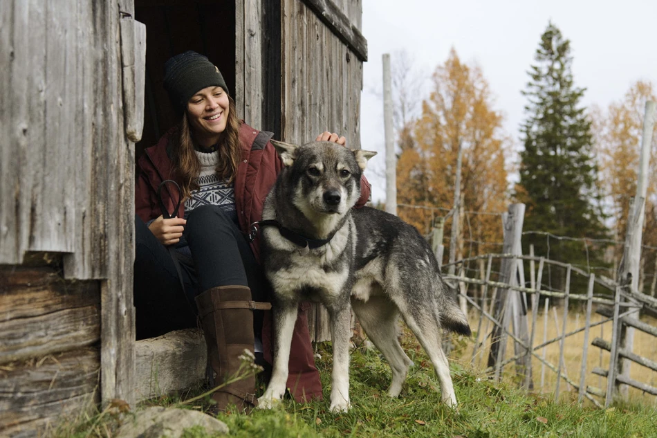 Kiruna Lite Parka W, kolor: 352-Marron