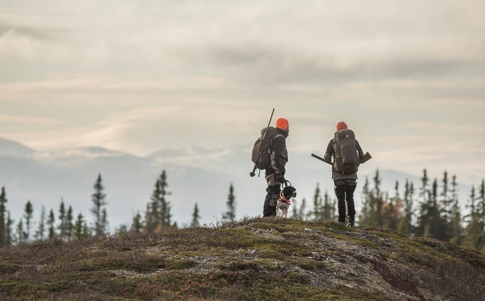 Lappland Hybrid Vest, kolor:  633 - Dark Olive.