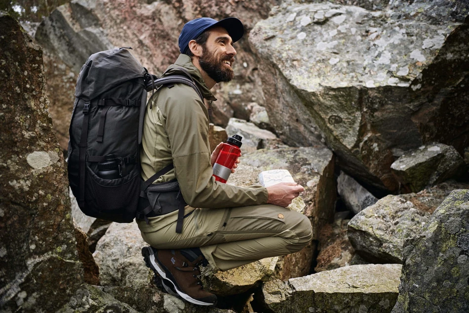 Fjallraven Abisko Hike Lite Cap, kolor: 555 - Dark Navy
