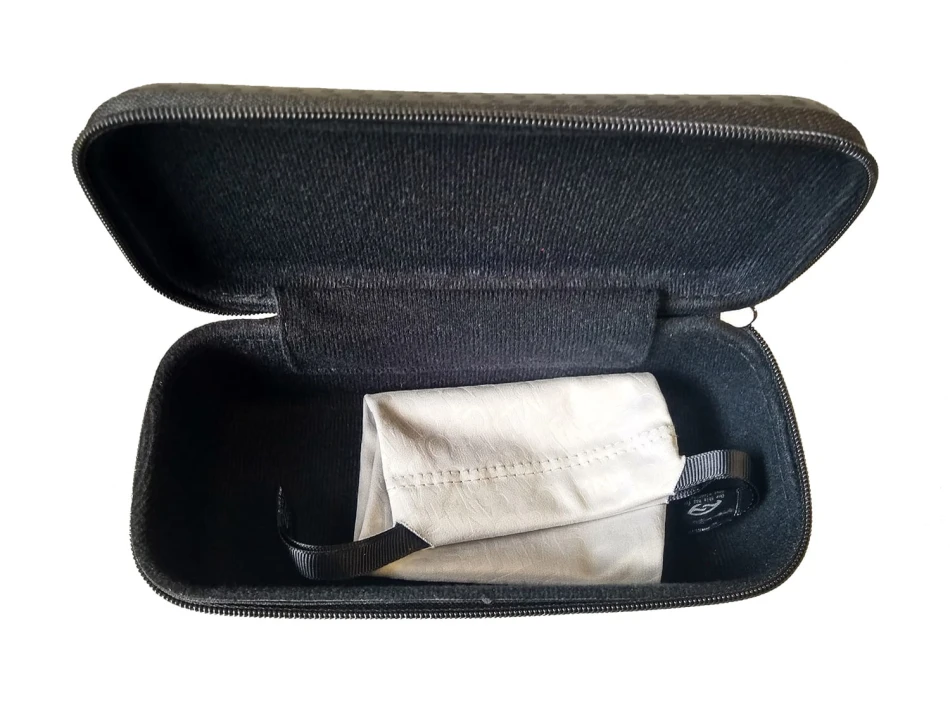 Smith Optics Case Square - etui na okulary z woreczkiem z mikrofibry