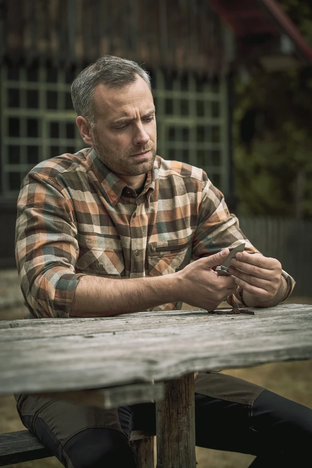 James Shirt, kolor: 599 - Brown Checked